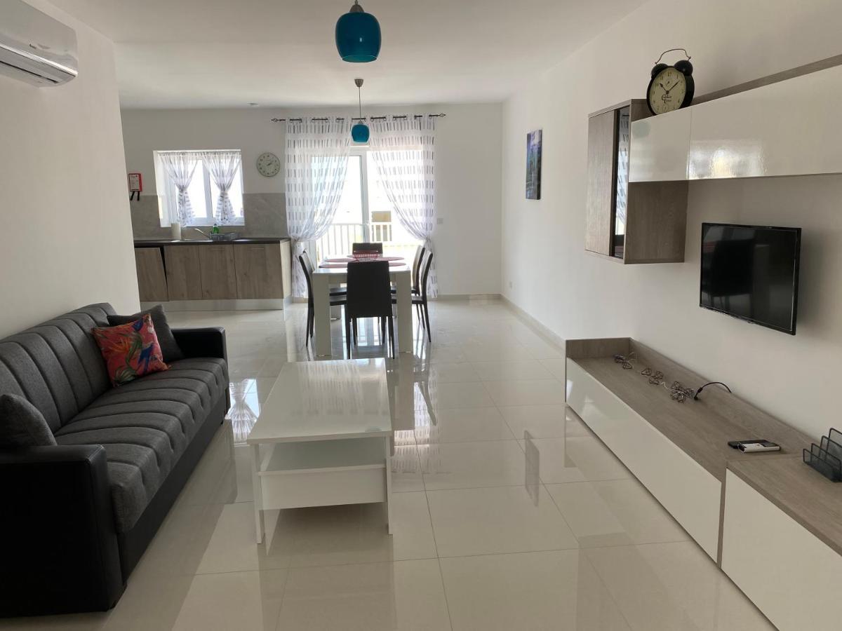 Sunshine Apartments Mellieha - Modern Three Bedroom Apartment - Apt No 1 Eksteriør bilde